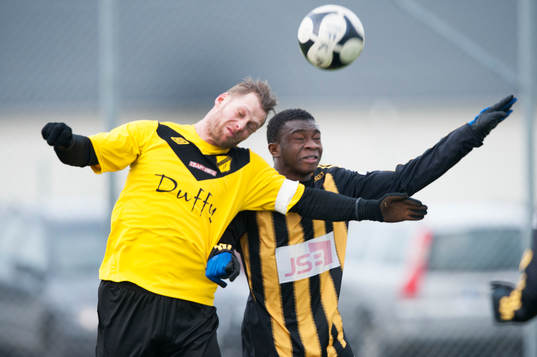 IFK Hässleholms Junior Bangura i träningsmatchen mellan IFK Hässleholm och Glimåkra i Hässleholm 15 februari 2014.