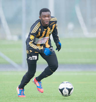 IFK Hässleholms Junior Bangura i träningsmatchen mellan IFK Hässleholm och Glimåkra i Hässleholm 15 februari 2014.