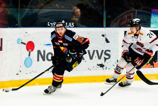 Djurgårdens Dustin Johner  och Asplövens Marcus Oskarsson