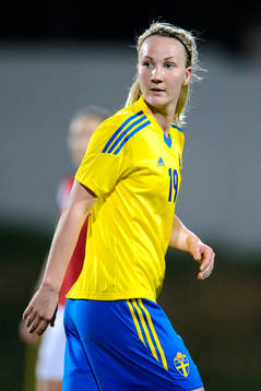 Sveriges Emma Lund i matchen mellan Sverige och Danmark