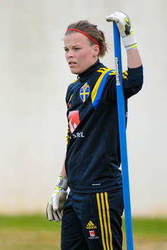 Sveriges målvakt Stéphanie Öhrström på en träning