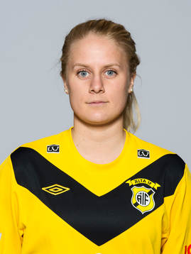 Damfotbollsspelaren Siri Frimodig, Älta, poserar för ett porträtt den 17 mars 2014 i Solna.