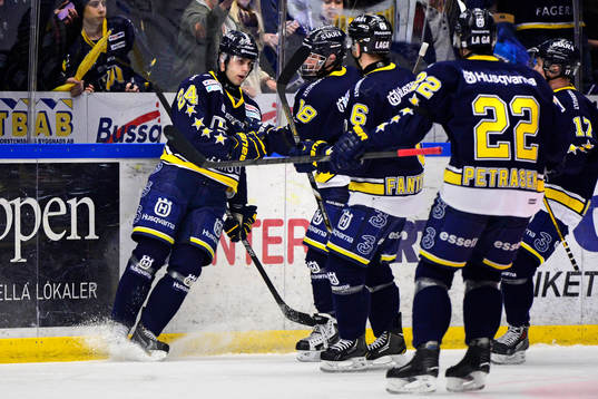 s Eric Christensen (tv) firas