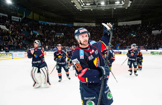 Djurgårdens Dustin Johner jublar