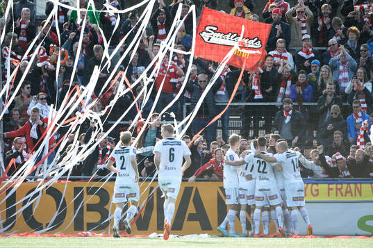 Kalmars Måns Söderqvist jublar