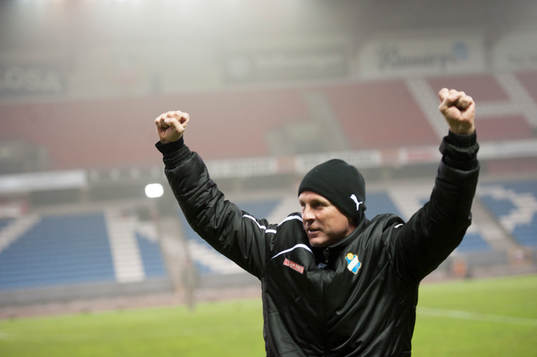 Östers tränare Peter Wibrån i matchen i Superettan mellan Ängelholm och Öster i Helsingborg 6 april 2014.