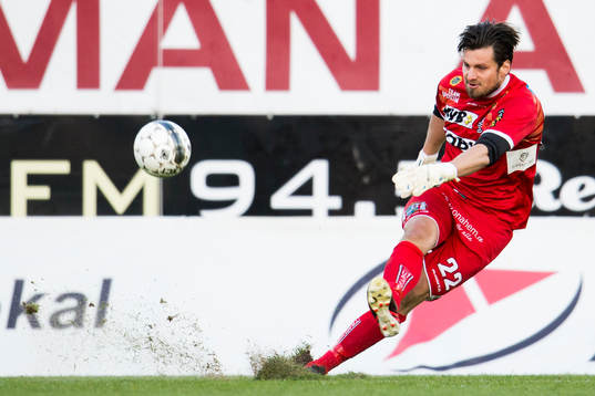 Landskronas målvakt Niklas Uddenäs