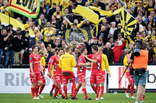 Elfsborgs spelare firar segern