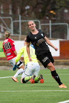 Göteborgs Manon Melis jublar efter att ha gjort 2-0