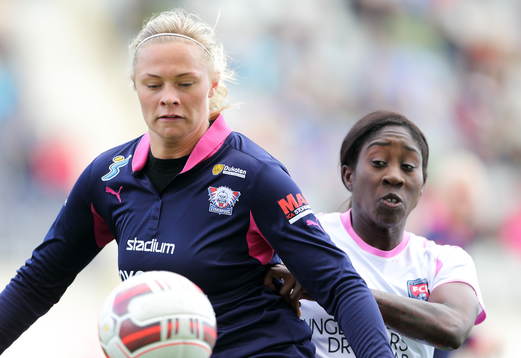 Linköpings Fridolina Rolfö och Rosengårds Anita Asante