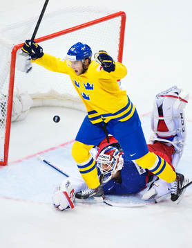 Sveriges Joakim Lindström jublar