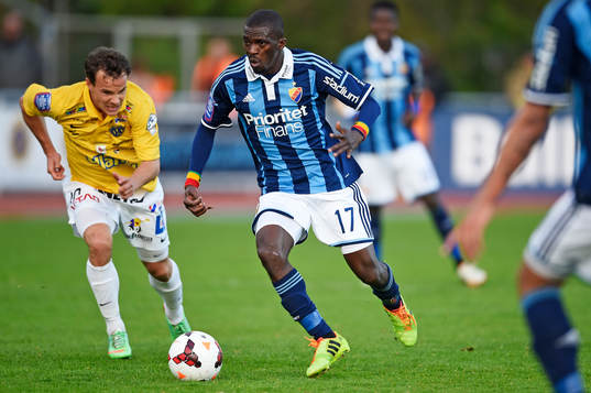 Falkenbergs Anton Wede  och Djurgårdens Yussif Chibsah