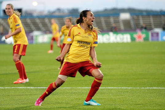 Tyresös Marta Vieira da Silva jublar