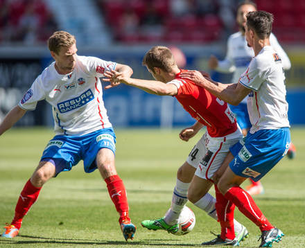 Helsingborgs Arnor Smarason och Kalmars Måns Söderqvist