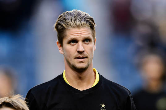 s Martin Lorentzson under fotbollsmatchen i Allsvenskan mellan AIK och Brommapojkarna den 2 juni 2014.