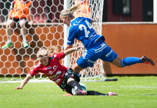 Vittsjös Kirsty Yallop i matchen i damallsvenskan mellan