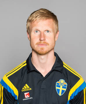 Sveriges damfotbollandslags sjukgymnast Jörgen Sandberg poserar för ett porträtt den 17 juni 2014 i Stockholm.