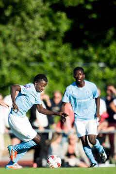 Malmö FFs provspelare Osseynou Ndiaye (tv) och Seydina Keita (th)