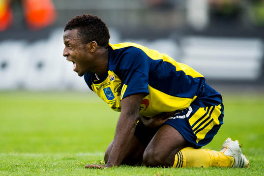 Ängelholms Samuel Monday har ont