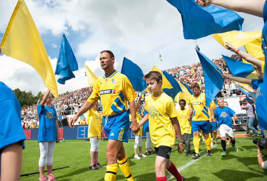 Jocke Björklund gör entré i jubileumsmatchen VM-laget 1994 i Grevie 29  juni.
