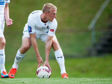Helsingborgs Peter Larsson i träningsmatchen i fotboll mellan Helsingborg och Kalmar i Bromölla 30 juni.
