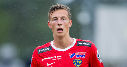 Falkenbergs Gustaf Nilsson  i den allsvenska fotbollsmatchen mellan Mjällby och Falkenberg i Mjällby 12 juli.