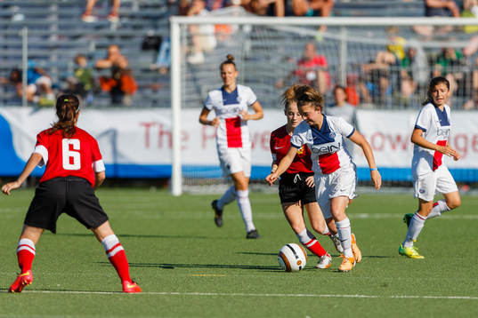 Final i G17E Tipselit Trophy mellan Paris Saint-Germain och San Gabriel CD