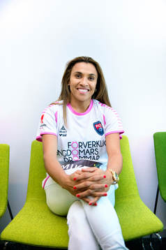 Marta Vieira da Silva poserar för ett porträtt