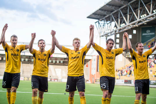 Elfsborgs spelare tackar publiken