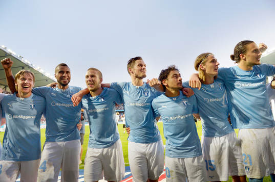 Malmö FFs spelare jublar
