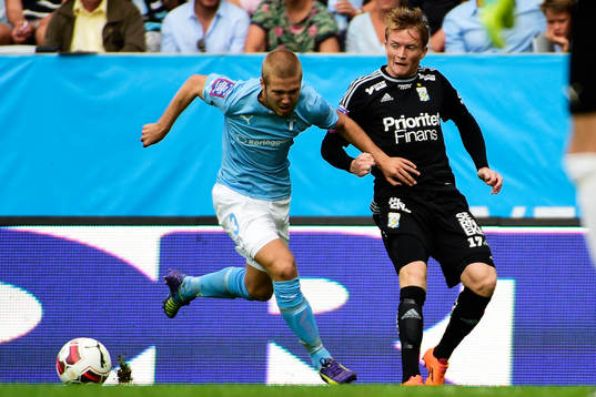 Malmö FFs Anton Tinnerholm och IFK Göteborgs Sam Larsson