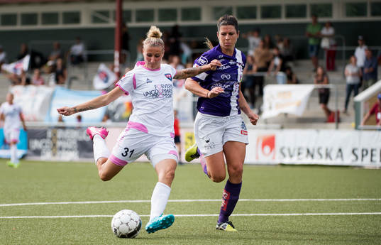 Rosengårds Anja Mittag och Jitex Emily Zurrer 
