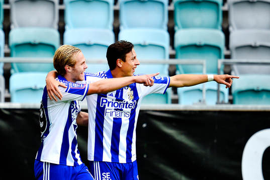 IFK Göteborgs Gustav Engvall gör 1-0 och jublar