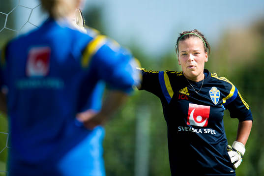 Sveriges målvakt Stephanie Öhrström