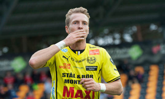 Mjällbys Christian Wilhelmsson har gjort 1-0 i matchen i allsvenskan mellan Mjällby och Helsingborg i Hällevik 22 augusti 2014.