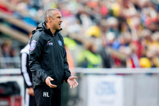 Falkenbergs tränare Henrik Larsson