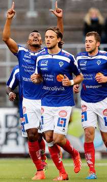 Åtvidabergs Ricardo Santos jublar