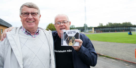Två IFK-are Bertil Mårtensson, Malmö och Lennart Ridell, Linköping, i IFK Hässleholms klubbstuga i Hässleholm 29 augusti 2014.