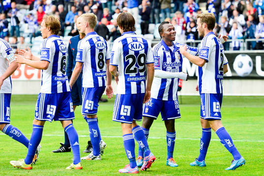 IFK Göteborgs spelare jublar