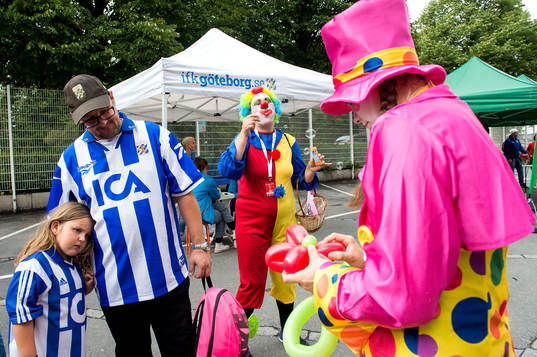 Clowner innan fotbollsmatchen i Allsvenskan mellan IFK Göteborg och Kalmar den 31 augusti 2014 i Göteborg.