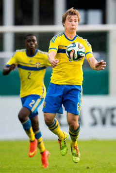 Sveriges Simon Tibbling