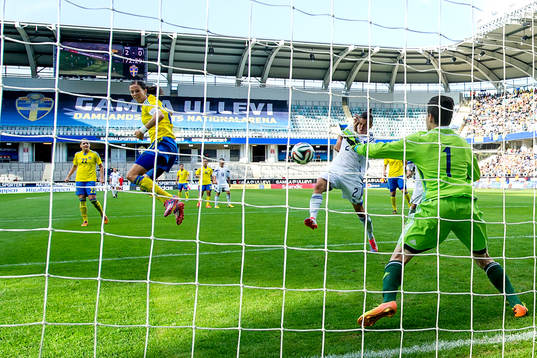 Sveriges Lotta Schelin gör 3-0