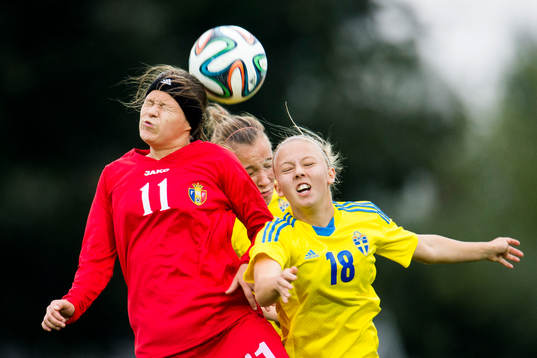 Moldaviens Diana Loghin i nickduell med Sveriges Natalie