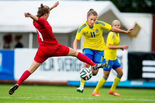 Sveriges Julia Zigiotti Olme och Moldaviens Viorica Tonu