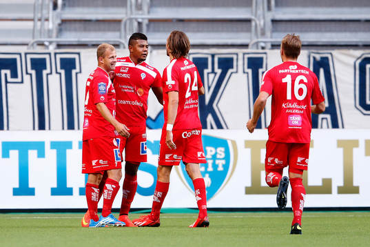 Åtvidabergs Kristian Bergström (tv) och Tom Pettersson