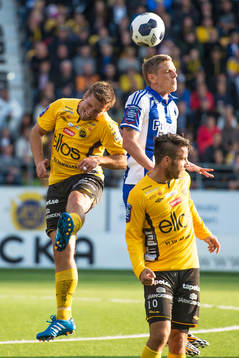 Nickduell mellan Elfsborgs Anders Svensson (v) och IFK Göteborgs Sören Rieks (h)