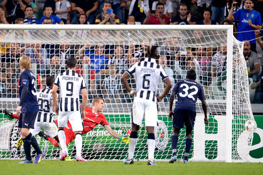 s målvakt Robin Olsen under fotbollsmatchen i Champions League mellan Juventus och Malmö FF den 16 september 2014 i Turin.