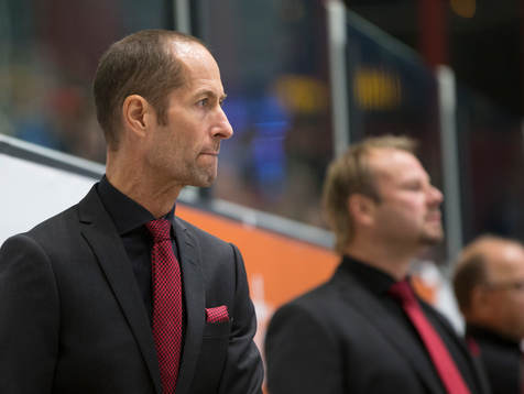 Modos  tränare Anders Forsberg