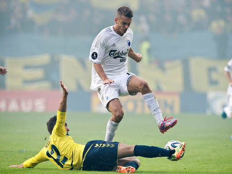 Bla gjennom flere bilder av Fotboll, Danska Ligan, FC Köpenhamn - Bröndby