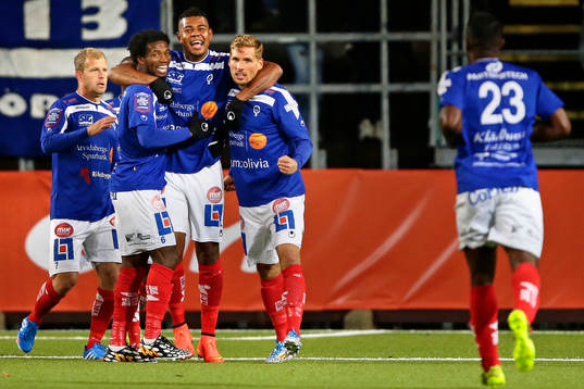 Norrköpings spelare jublar